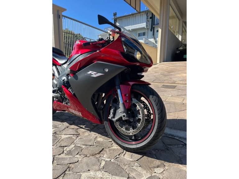 YAMAHA - YZF - 2007/2007 - Vermelha - R$ 36.900,00