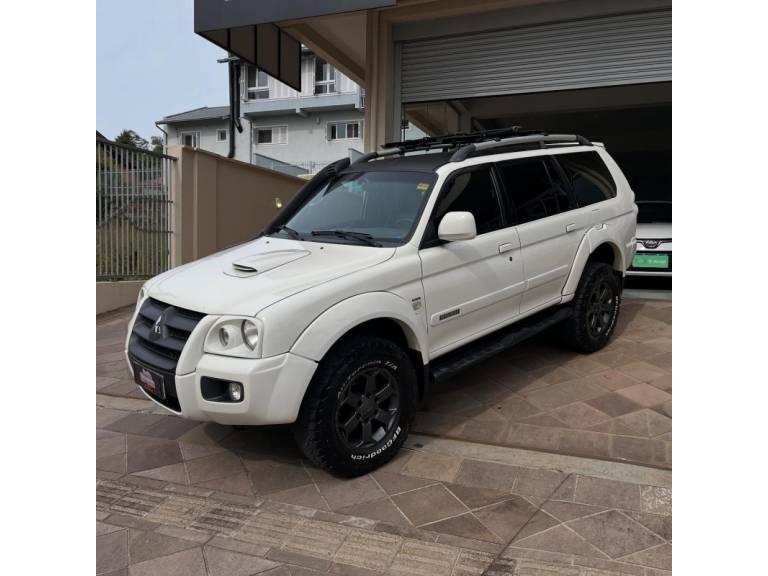 MITSUBISHI - PAJERO SPORT - 2009/2010 - Branca - R$ 81.900,00
