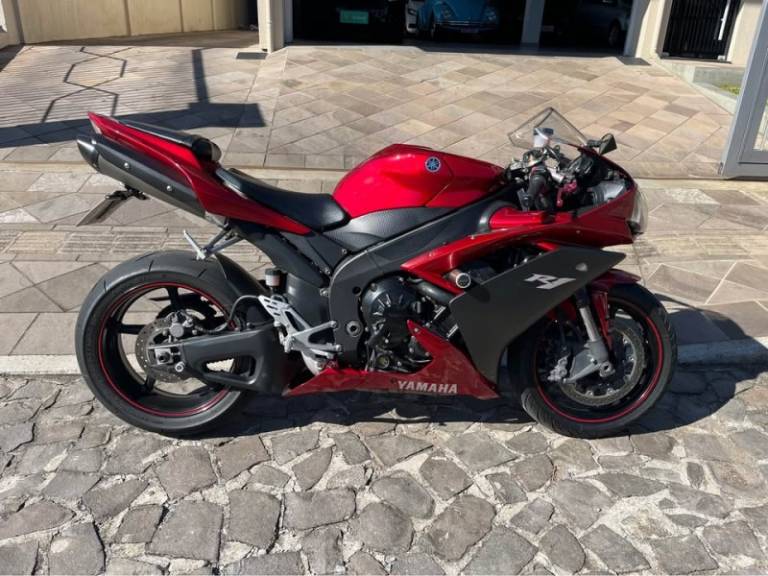 YAMAHA - YZF - 2007/2007 - Vermelha - R$ 36.900,00