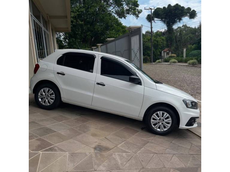 VOLKSWAGEN - GOL - 2018/2018 - Branca - R$ 45.900,00