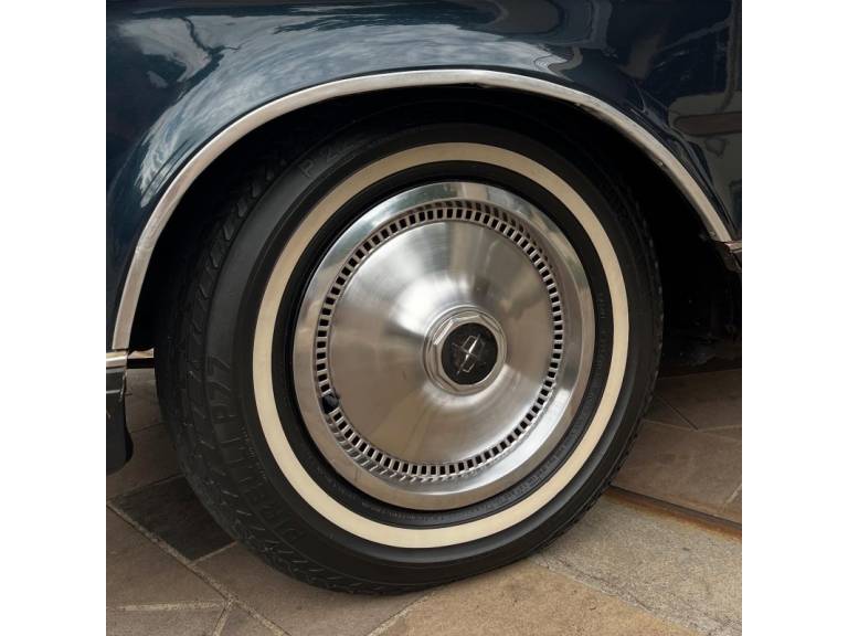 FORD - LANDAU - 1980/1980 - Azul - R$ 140.000,00