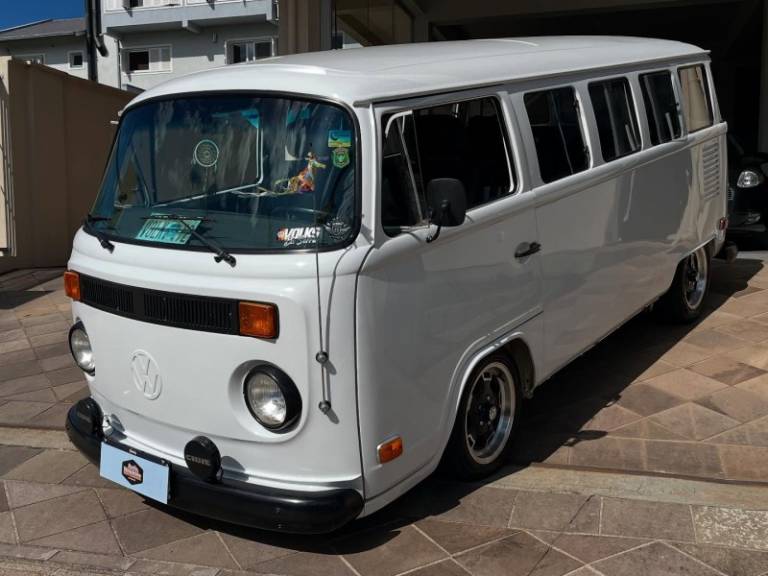 VOLKSWAGEN - KOMBI - 1997/1997 - Branca - R$ 54.000,00