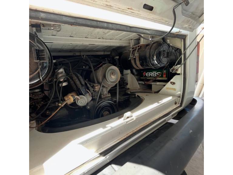 VOLKSWAGEN - KOMBI - 1995/1995 - Branca - R$ 42.000,00