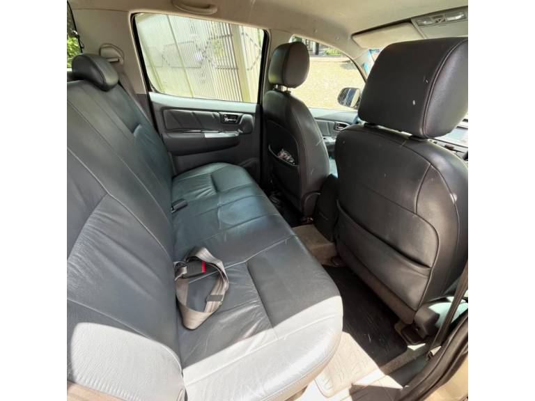 TOYOTA - HILUX - 2013/2014 - Bege - R$ 143.900,00