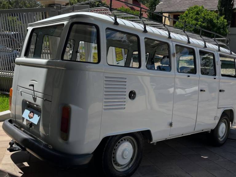 VOLKSWAGEN - KOMBI - 1995/1995 - Branca - R$ 42.000,00