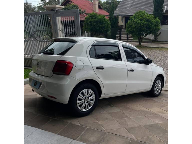 VOLKSWAGEN - GOL - 2018/2018 - Branca - R$ 45.900,00