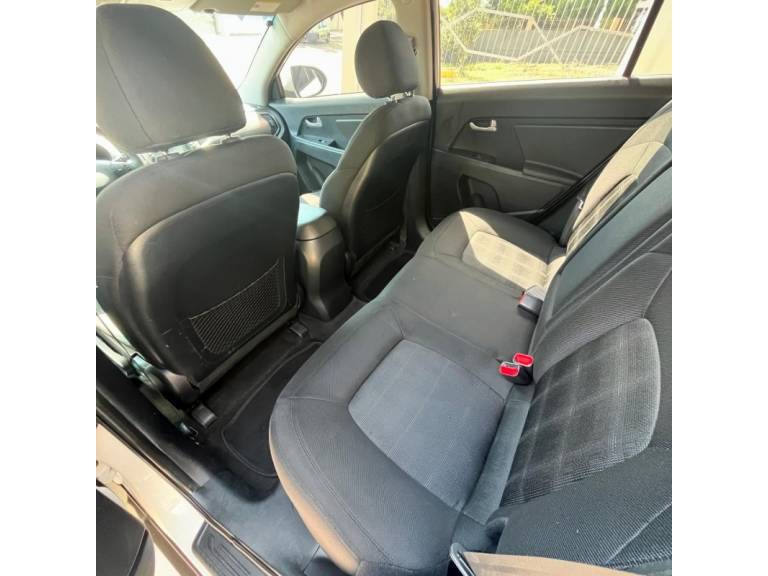 KIA MOTORS - SPORTAGE - 2011/2012 - Branca - R$ 66.900,00