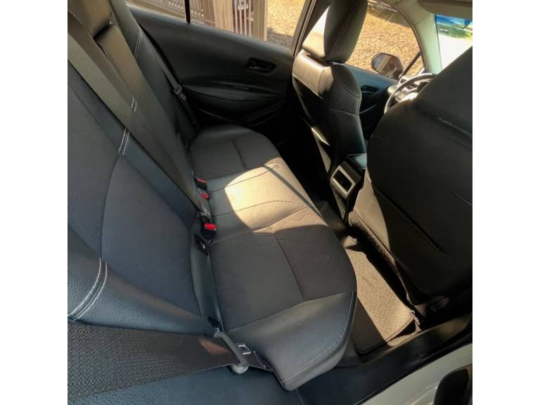 TOYOTA - COROLLA - 2021/2021 - Branca - R$ 114.900,00